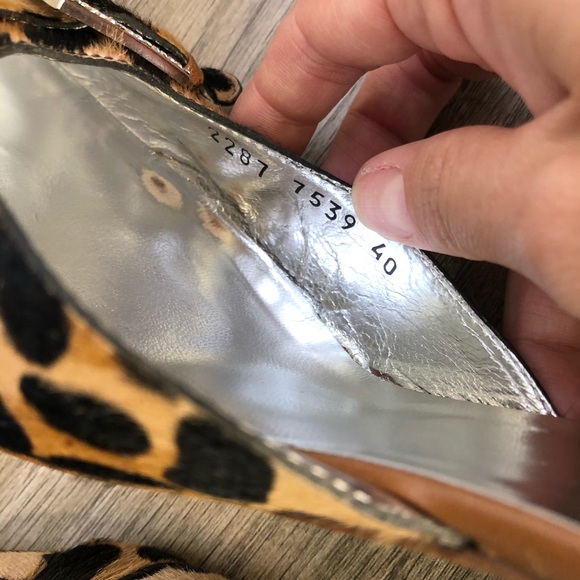 D&G Animal Print Fur Diamond Buckle Point Toe Heel - Picture 5 of 16